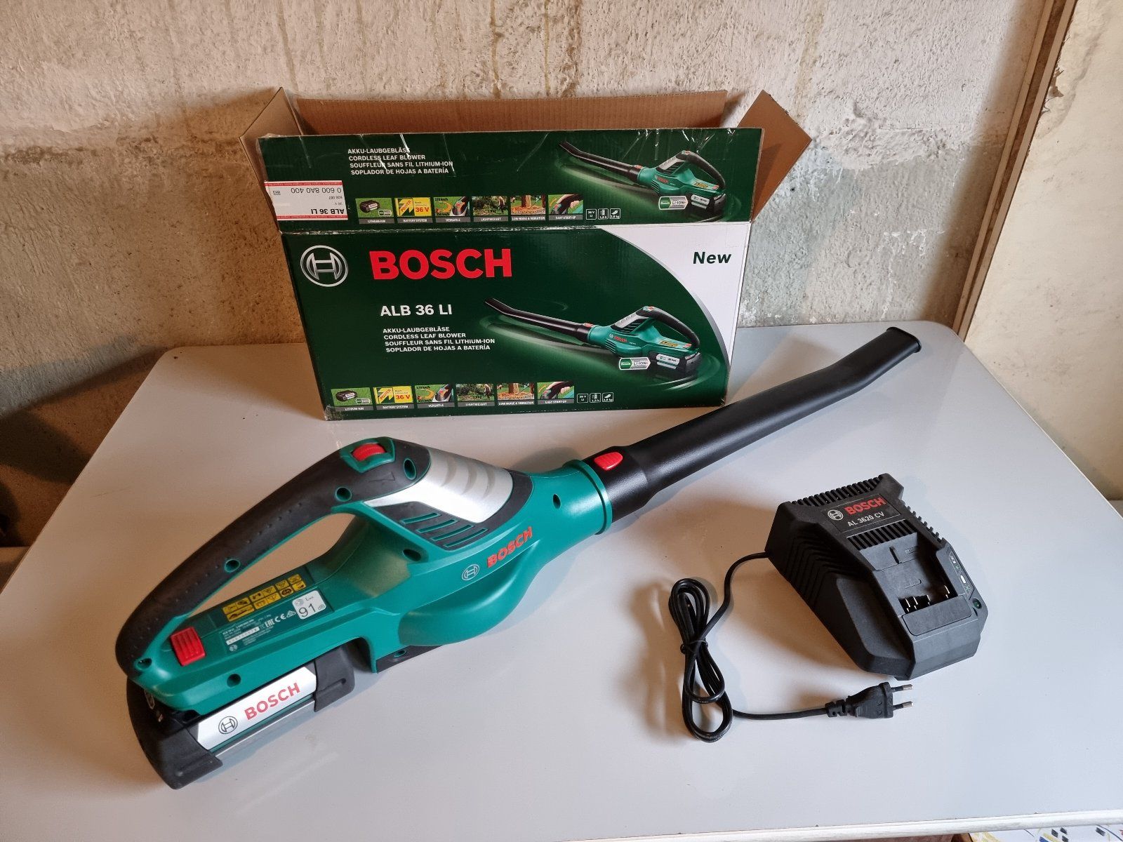 Bosch ALB 36 LI