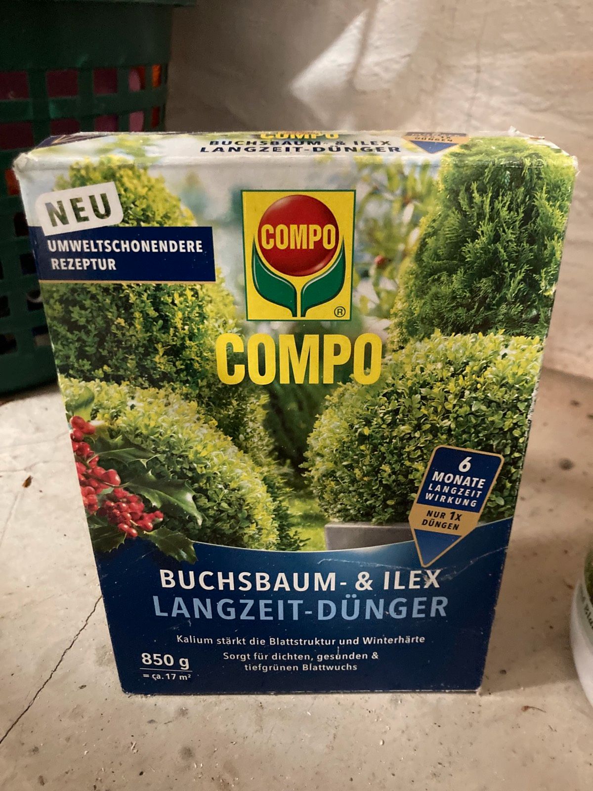 Dünger Buchs und Ilex